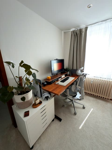 Minimal home office desk